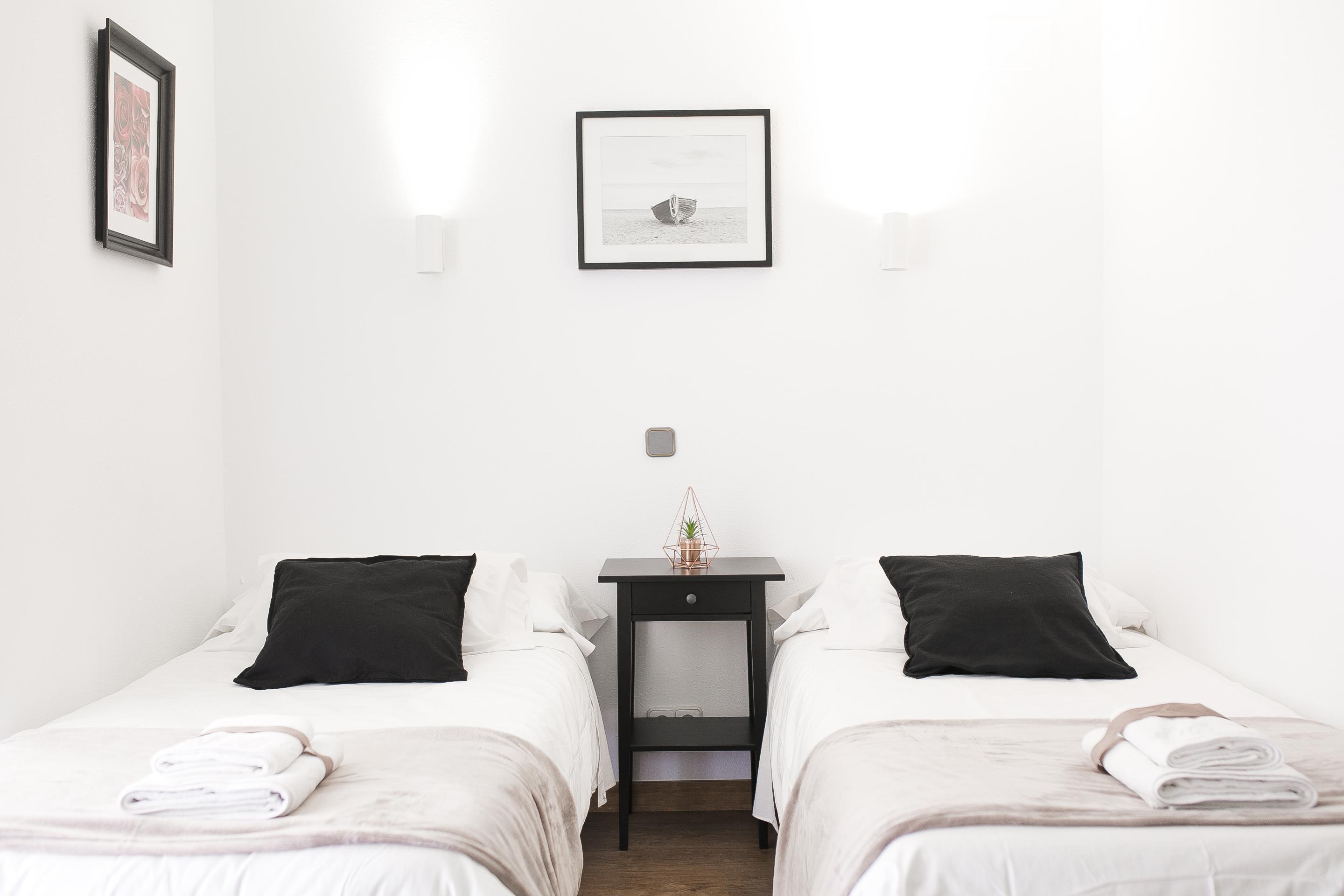 Ch La Banezana Hotel Madrid Kültér fotó